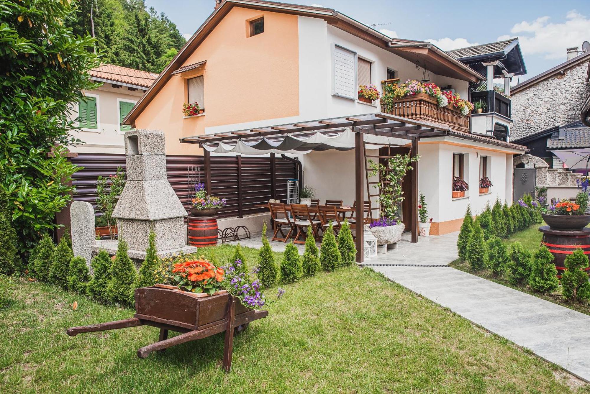 Gotar Apartment With Garden Kobarid Dış mekan fotoğraf