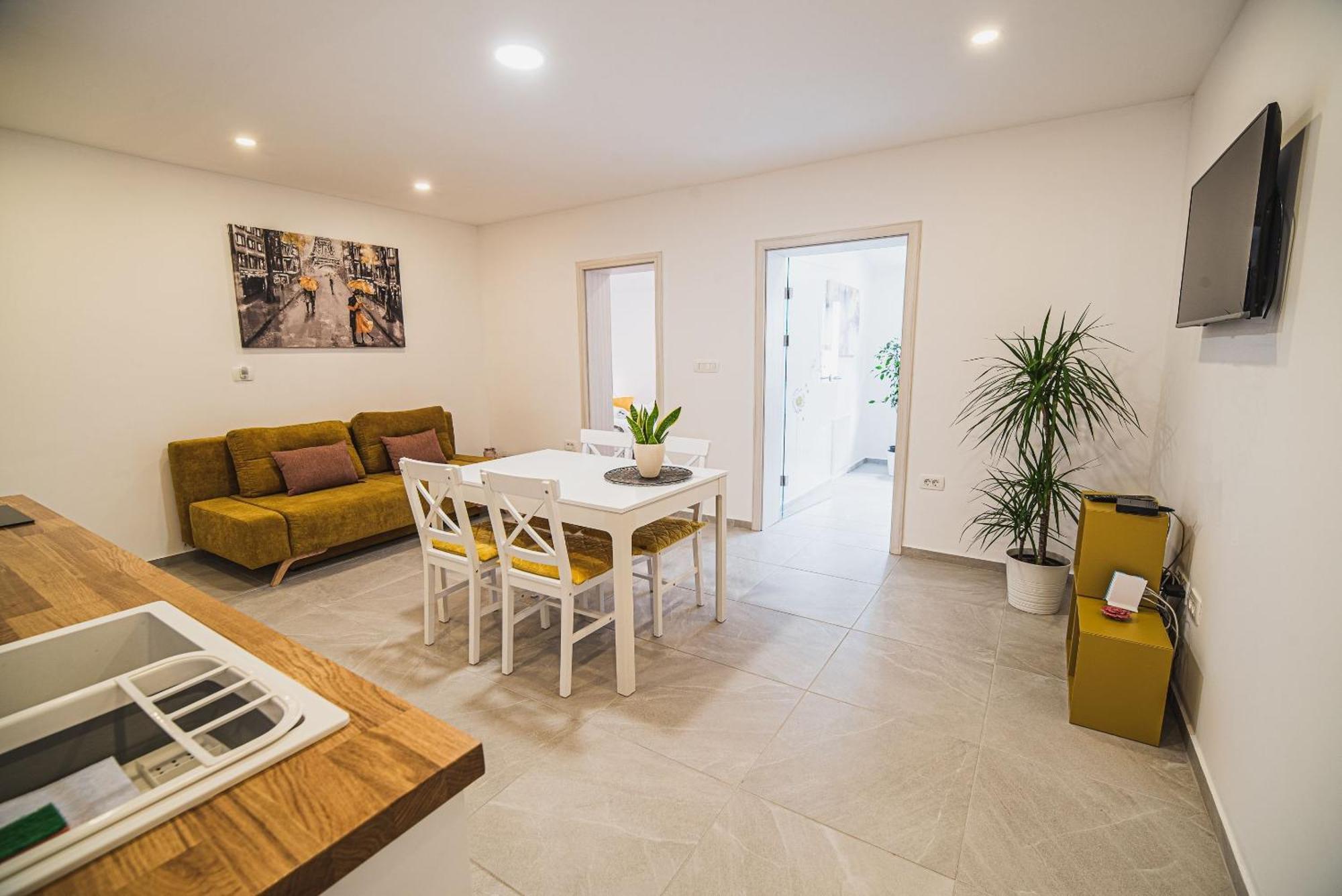 Gotar Apartment With Garden Kobarid Dış mekan fotoğraf